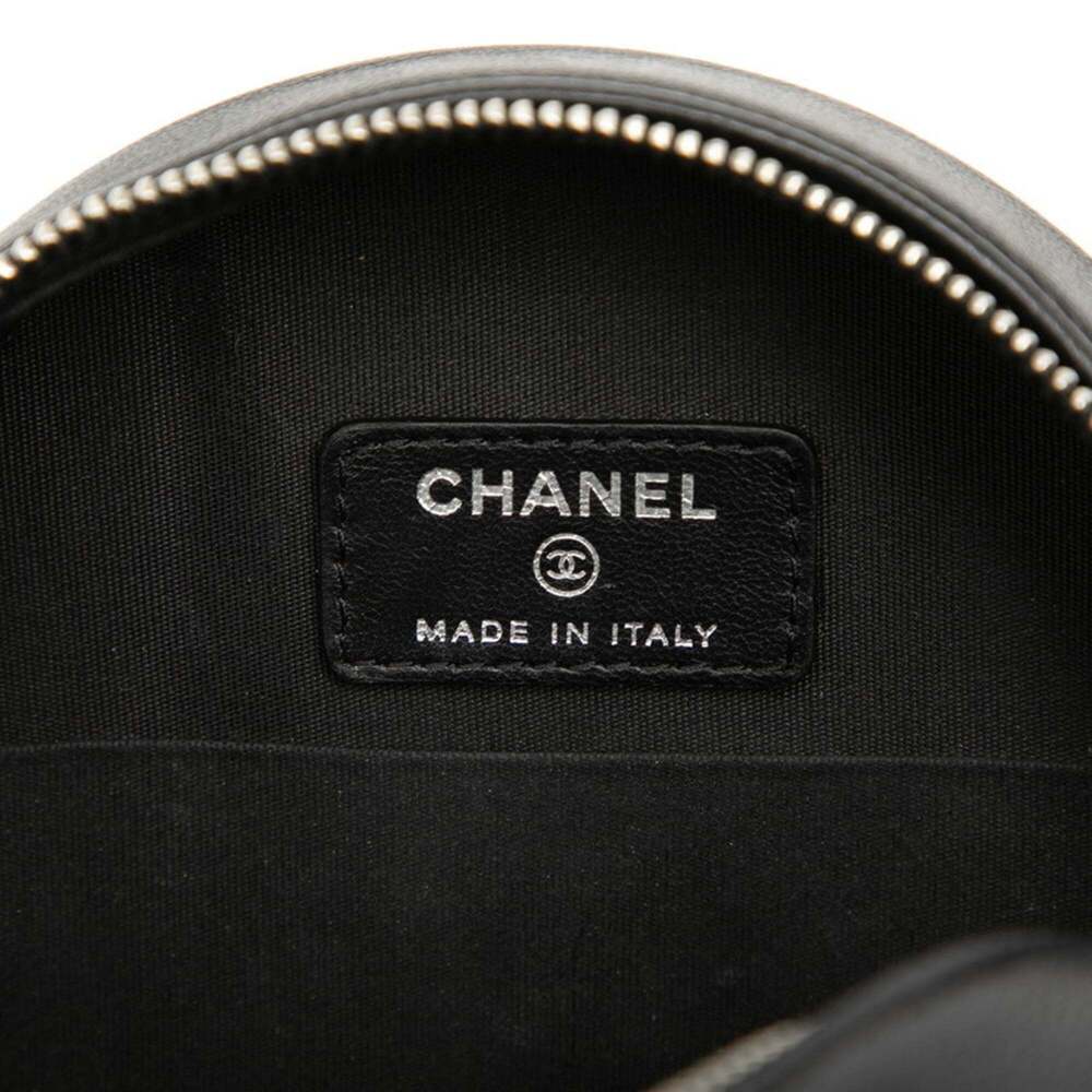 CHANEL Black Lambskin Leather Pochette Shoulder Bag - Picture 5 of 6